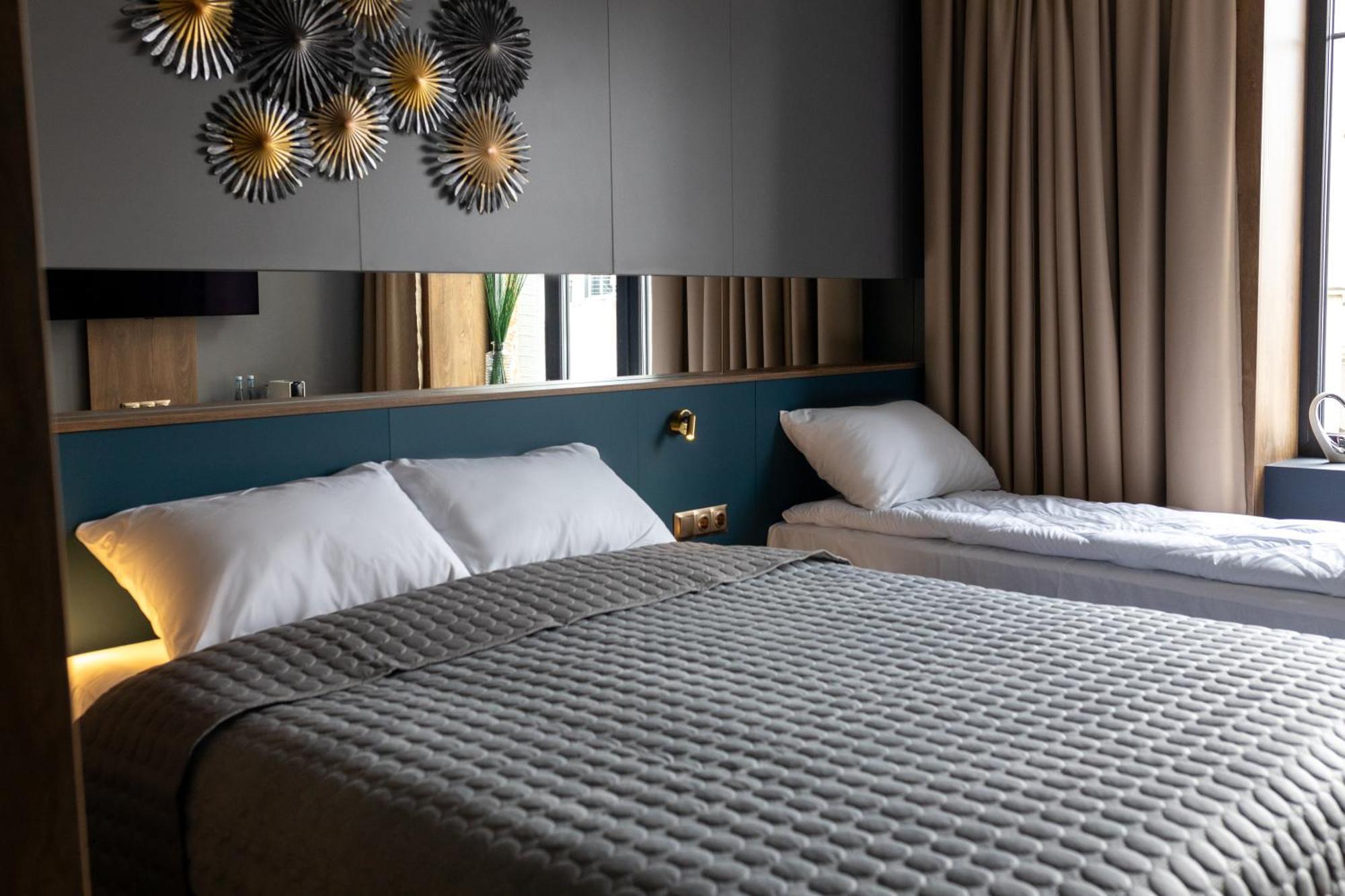 Four Sisters Luxury Rooms In Siauliai Экстерьер фото